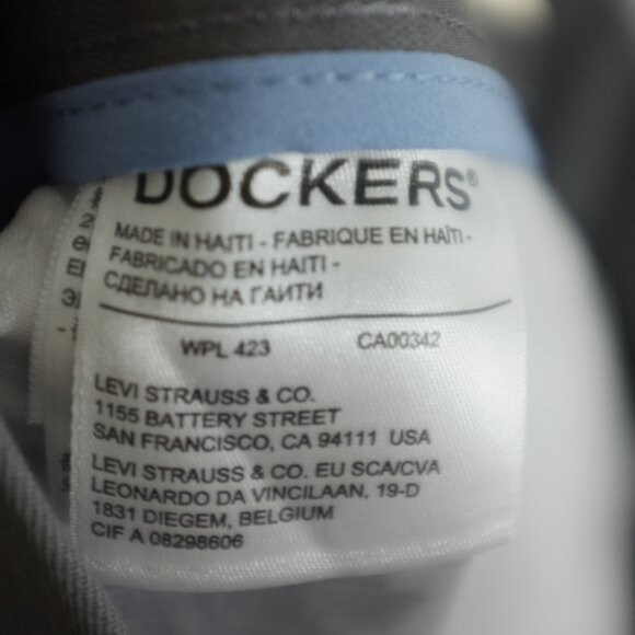 COPY - Dockers grey signature khaki classic fit size W42L32 - Picture 10 of 11